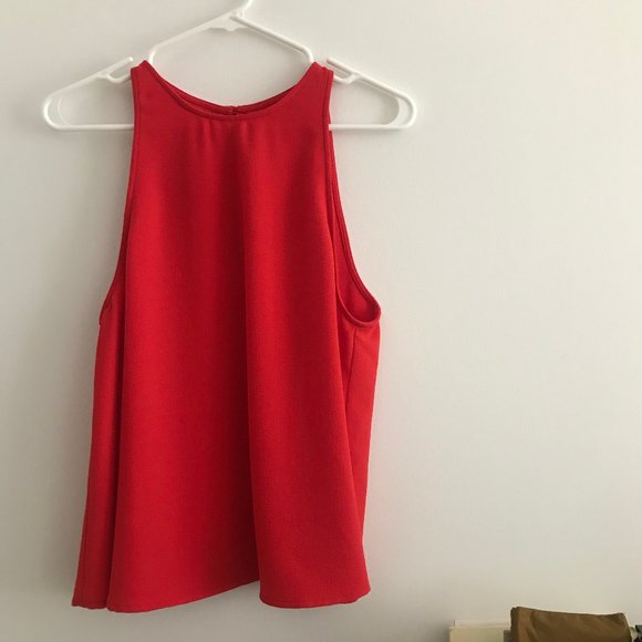 Set of Two American Apparel Flowy Tanktops - Picture 7 of 7
